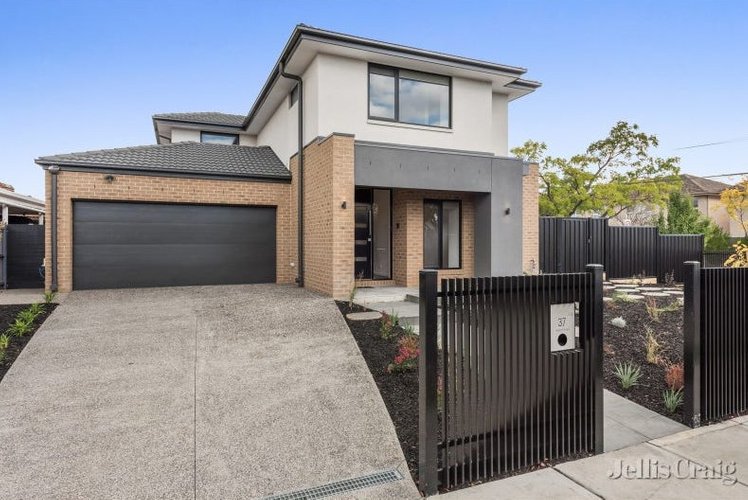 37 Hobart Road Murrumbeena 3163