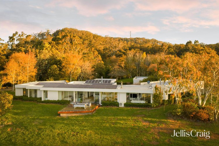37 Hogarths Road Buninyong 3357