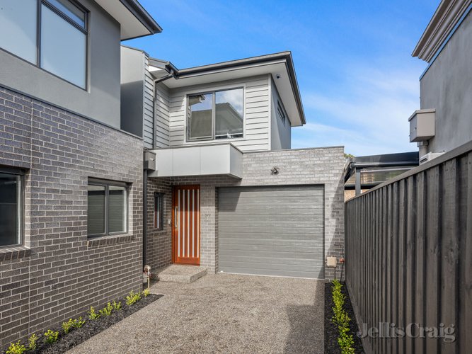 3/7 Lae Street Heidelberg West 3081