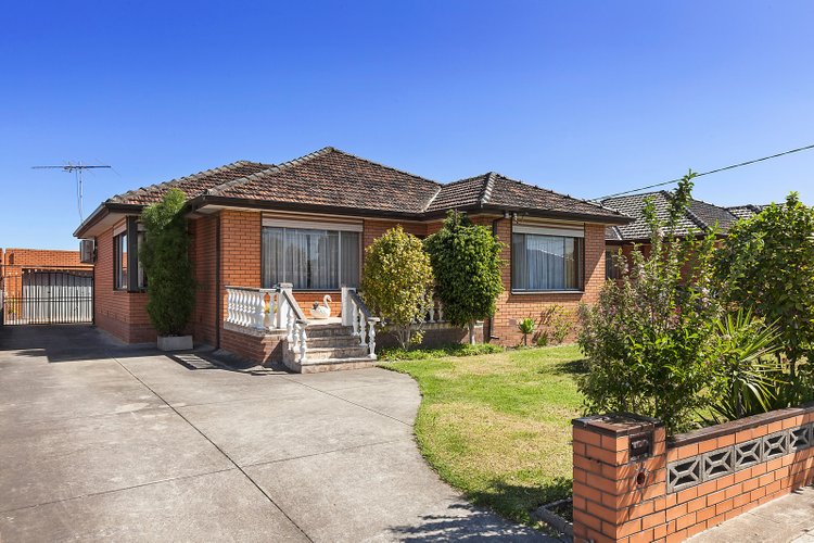 37 Queens Parade Fawkner 3060