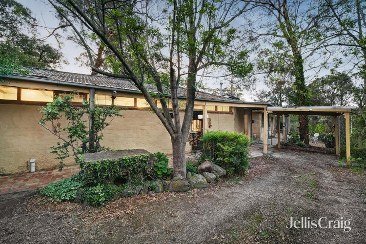 37 Rangeview Road Lower Plenty 3093