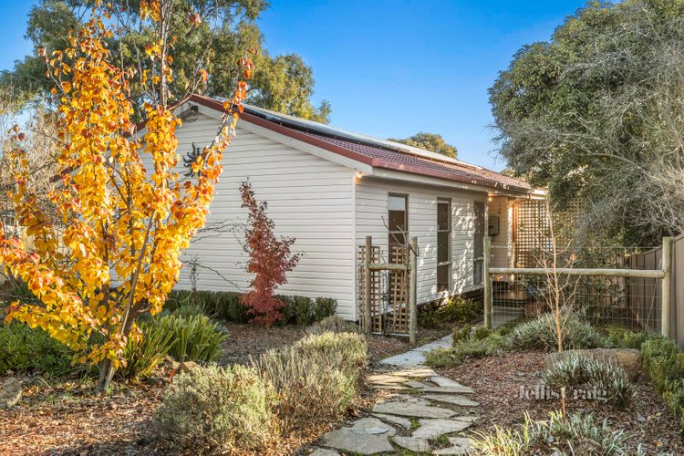 37 Richards Road Castlemaine 3450
