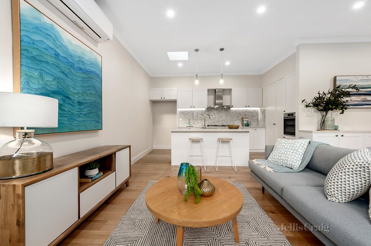 3/7 Ronald Avenue Bulleen 3105