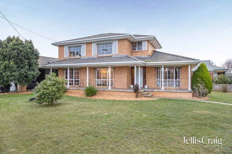 37 Rowan Parade  Wendouree 3355