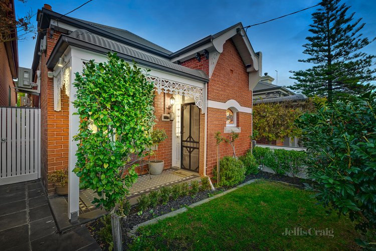 37 Roxburgh Street Ascot Vale 3032