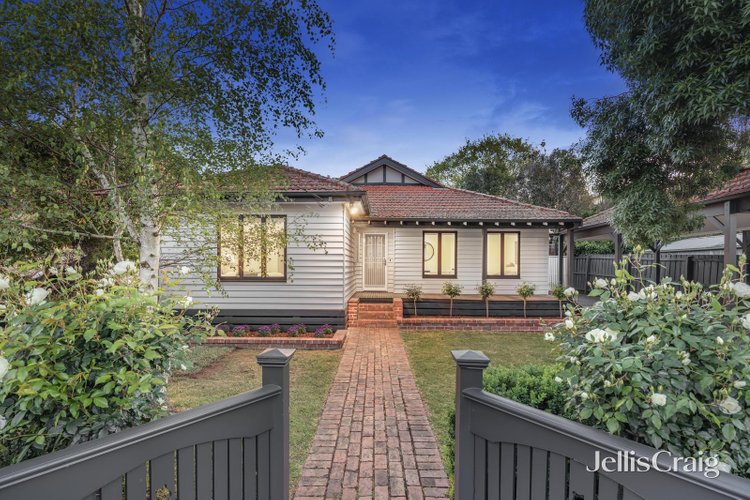 37 Toogoods Rise Box Hill North 3129
