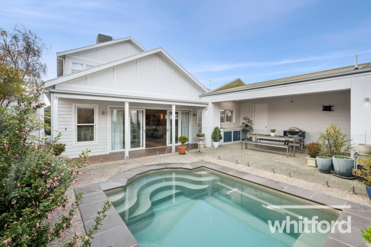 37 Upper Skene Street, Newtown