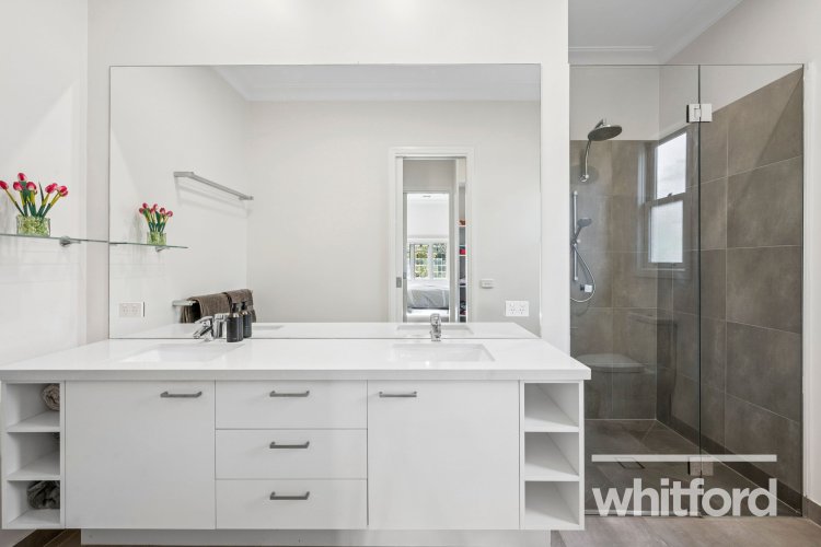 37 Upper Skene Street, Newtown