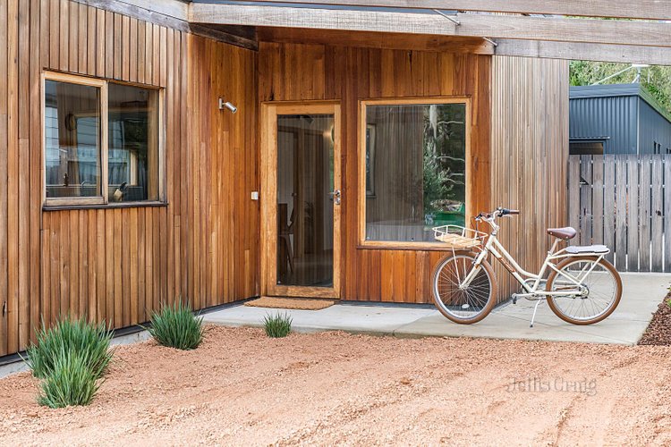 37 Victoria Street Trentham 3458