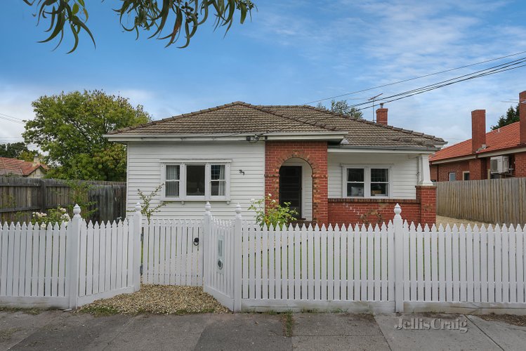 37 Westgate Street Oakleigh 3166