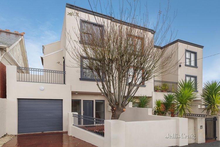 3/70b Auburn Parade Hawthorn East 3123
