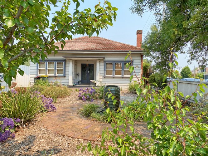 372 Ryrie Street Geelong 3220