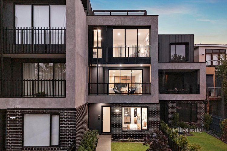 3 727 Mt Alexander Road Moonee Ponds 3039