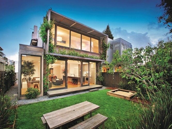373 Howe Parade Port Melbourne 3207