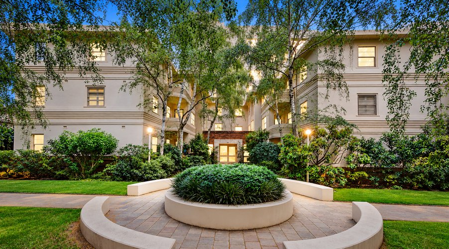 37/453 St Kilda Road Melbourne 3004