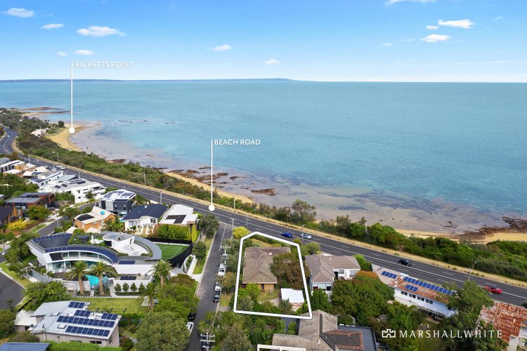 375 Beach Road