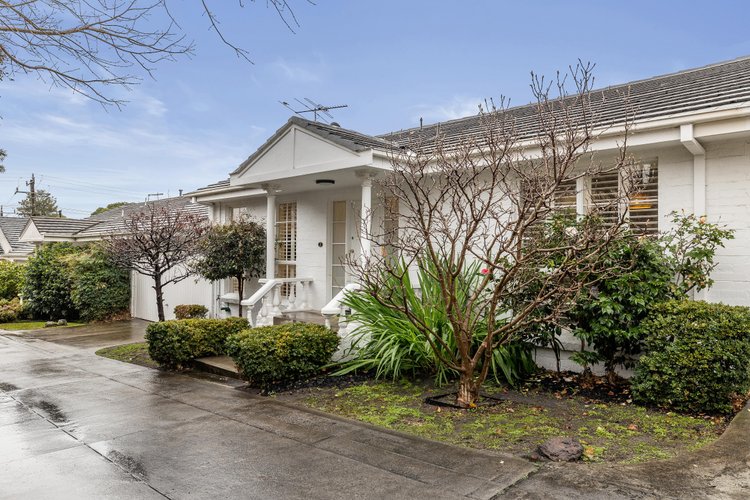 3 76 Whyte Street Brighton 3186