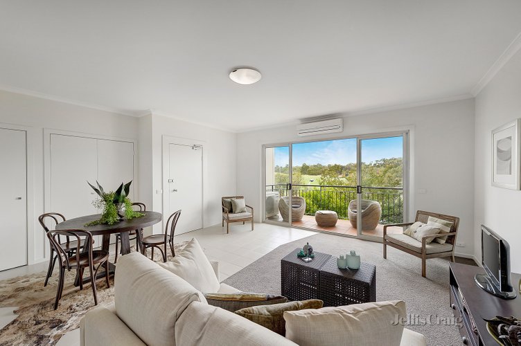 3/77 Field Street Clifton Hill 3068