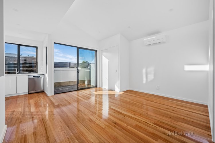 3/79 Summerhill Road Reservoir 3073