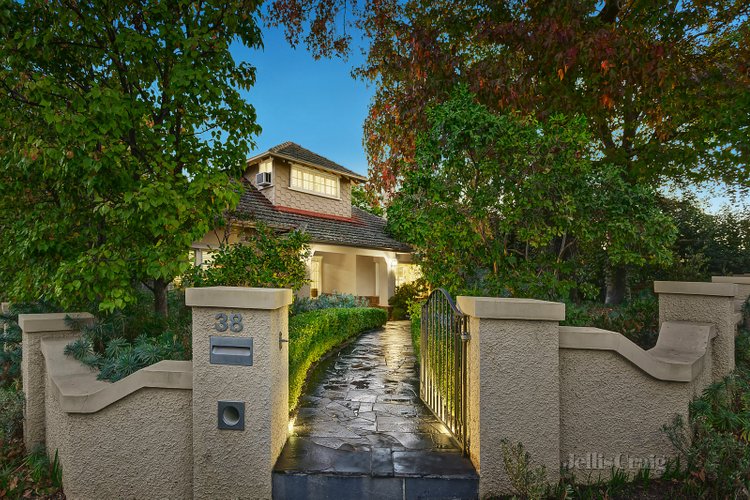 38 Alta Street Canterbury 3126