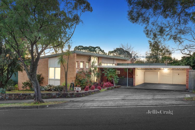 38 Alvie Road Mount Waverley 3149