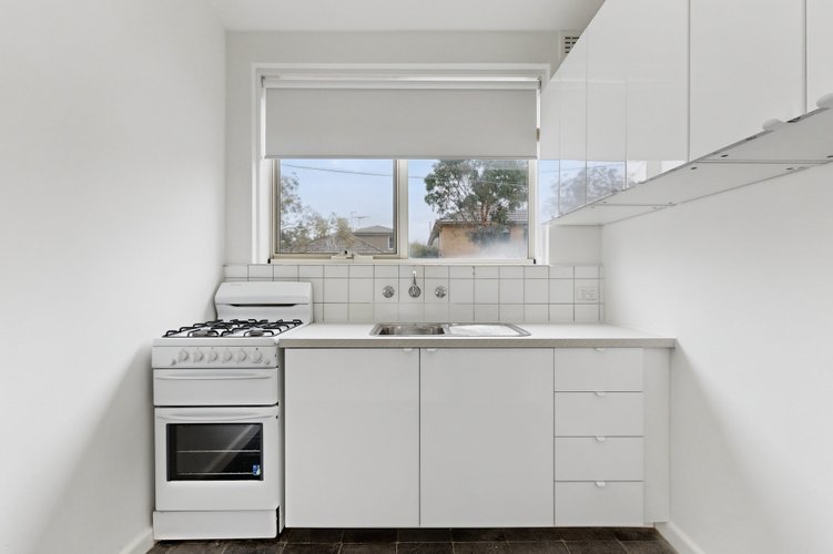 3/8 Austin Avenue Elwood 3184