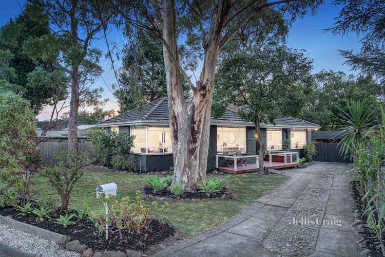38 Deanswood Road Forest Hill 3131