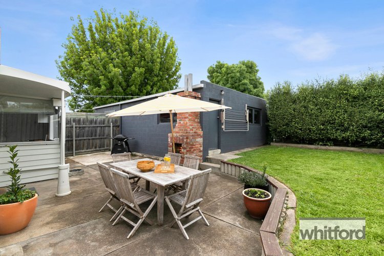 38 Fitzroy Street, Geelong