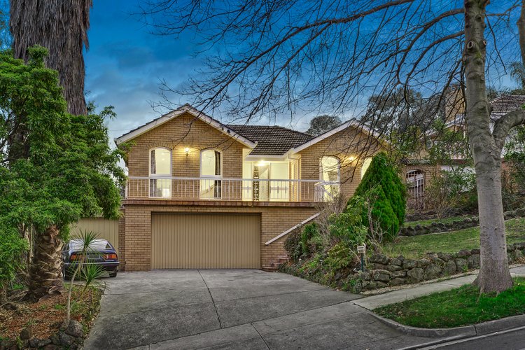 38 Grange Park Avenue Doncaster 3108