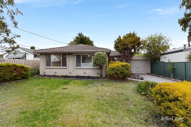 38 Green Gully Road  Keilor 3036