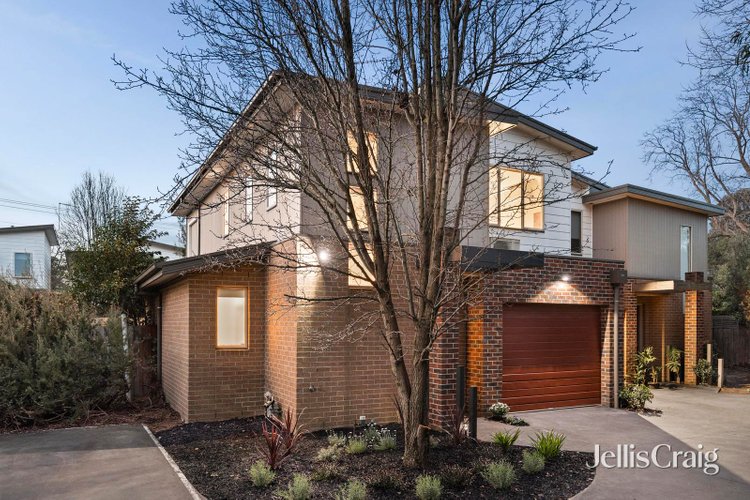 3 8 Kauri Court Croydon 3136