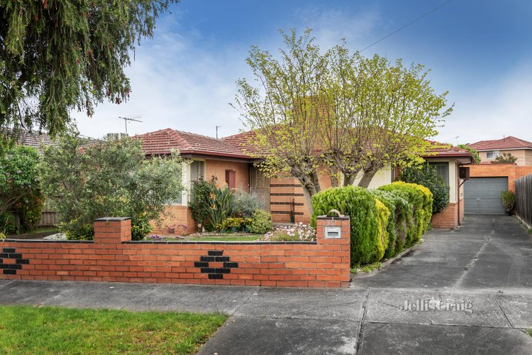 38 Leeanne Crescent Bundoora 3083