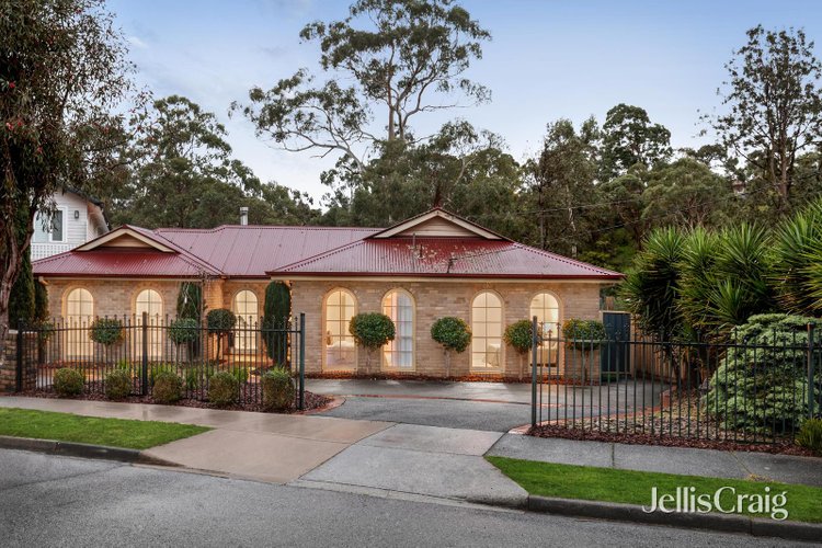 38 Longs Road Lower Plenty 3093