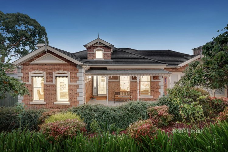 38 Porter Street Eltham 3095