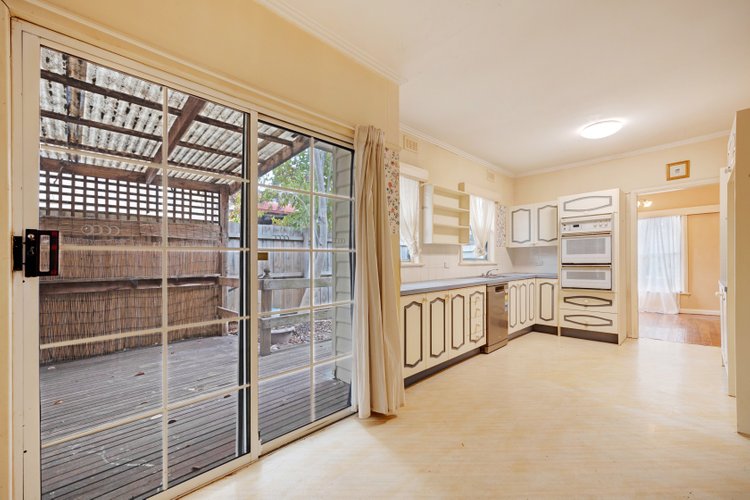 38 Saxton Street Box Hill North 3129