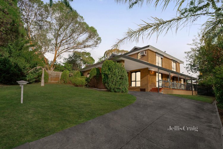 38 Stanton Crescent Rosanna 3084