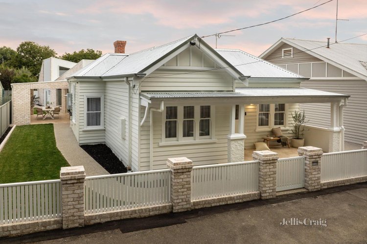 38 Steinfeld Street Golden Point 3350