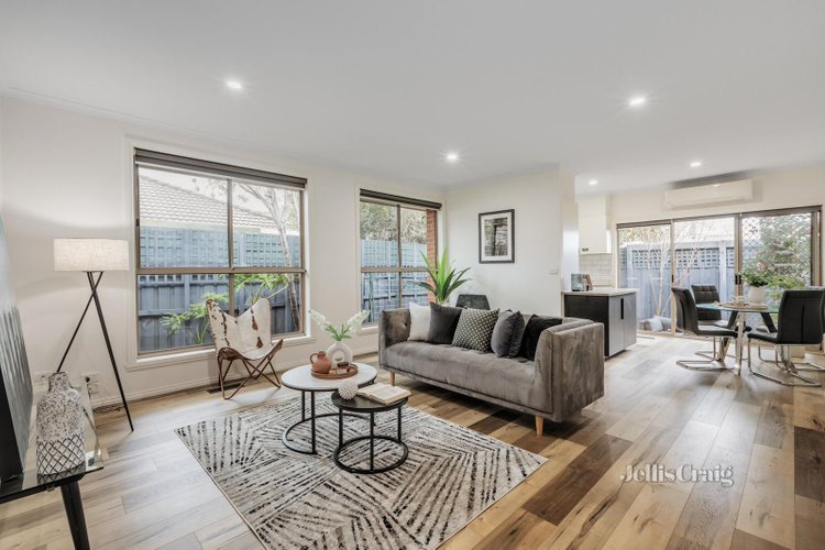 3 8 Vera Street Bentleigh East 3165