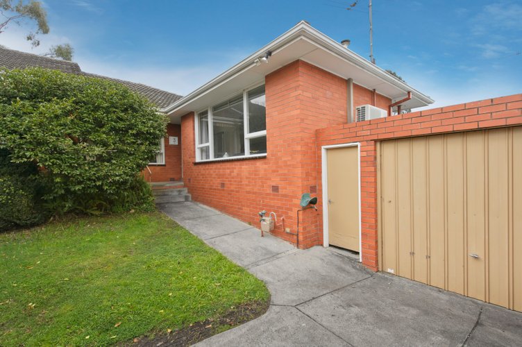 3/8 Willow Grove Canterbury 3126