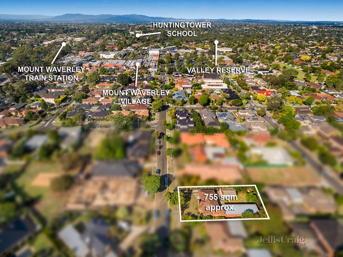38 Winbourne Road Mount Waverley 3149