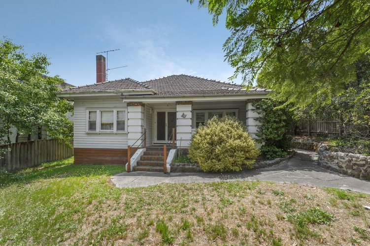 38 York Avenue Ivanhoe East 3079