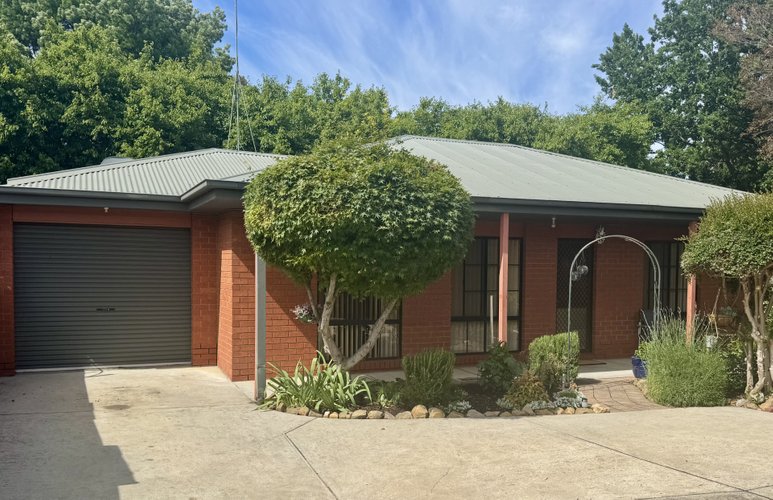 3/82 Forest Street  Castlemaine 3450