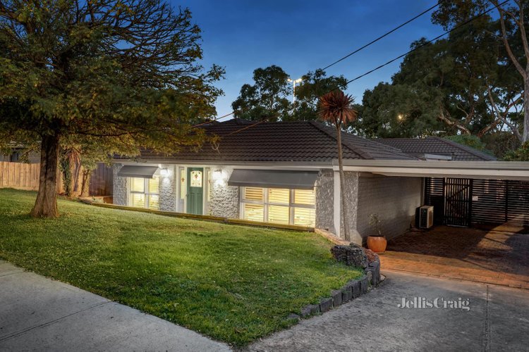 39 Anthony Drive  Chirnside Park 3116