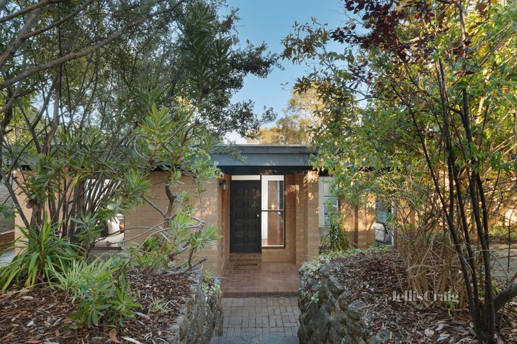 39 Cairns Street Greensborough 3088
