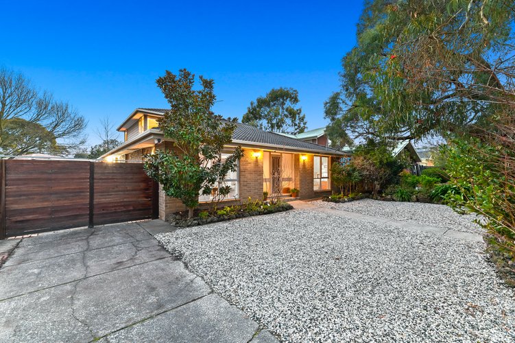 39 Camelot Drive Glen Waverley 3150
