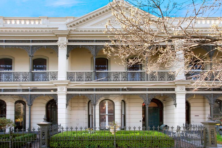 39 Cardigan Place Albert Park 3206