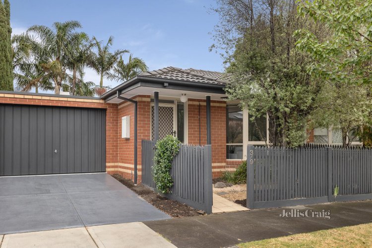 3 9 Filbert Street Bentleigh East 3165