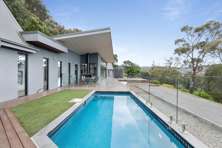 39 Lawrence Lane Steels Creek 3775