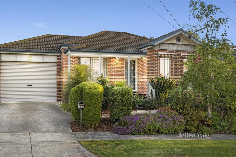 3 9 Queen Road Lilydale 3140