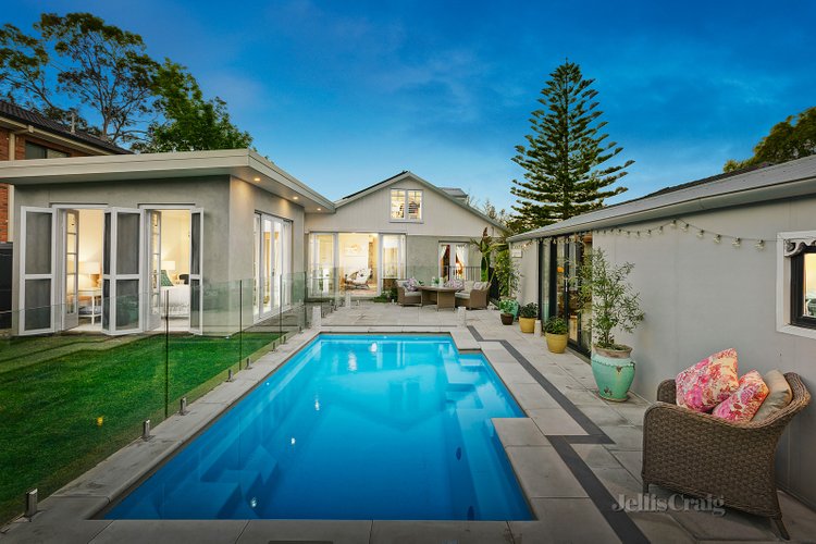 39 Strabane Avenue Mont Albert North 3129